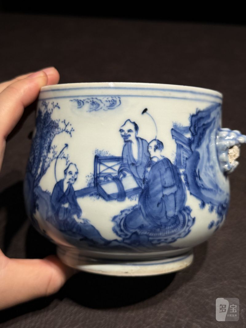 明崇祯 青花罗汉图狮耳炉 - 图8